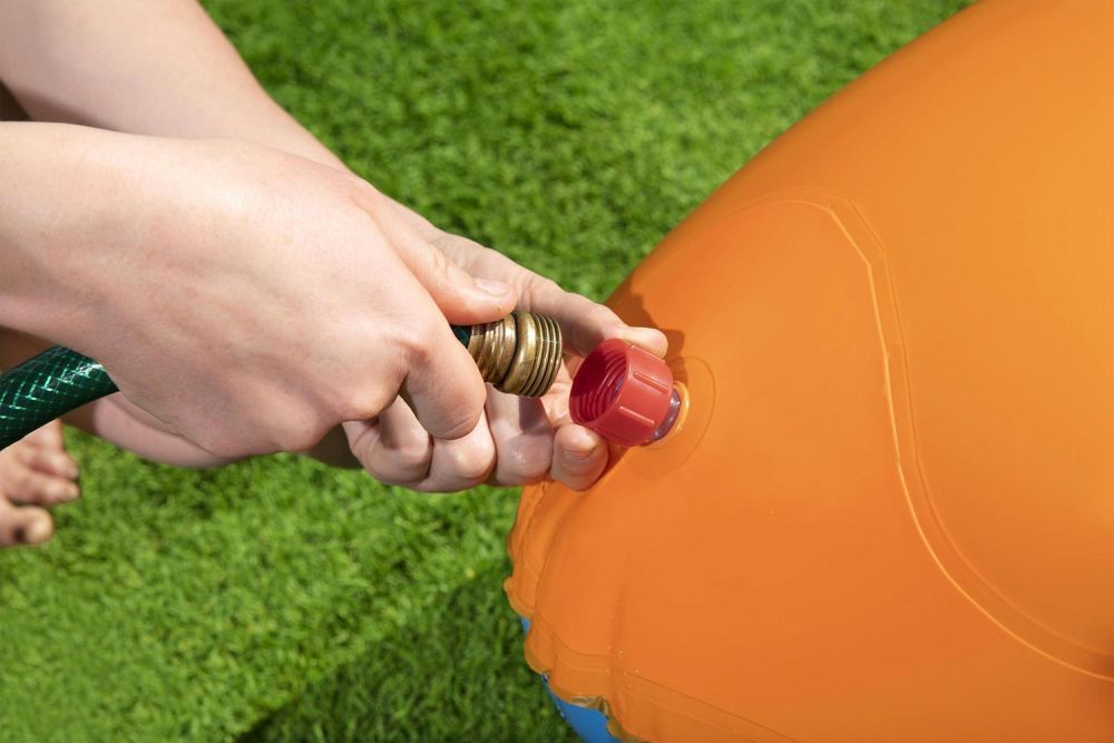 Игровой бассейн 341x213x38см "Скользящий Всплеск" с разбрызгивателем и горкой, 602л, от 2 лет