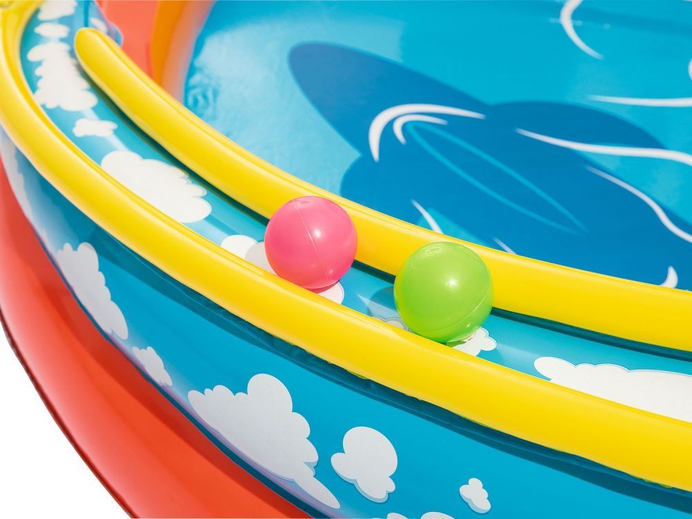 Игровой центр 265х265х104см "Вулкан" с разбрызгивателем, горкой и игрушками, 208л, от 2 лет