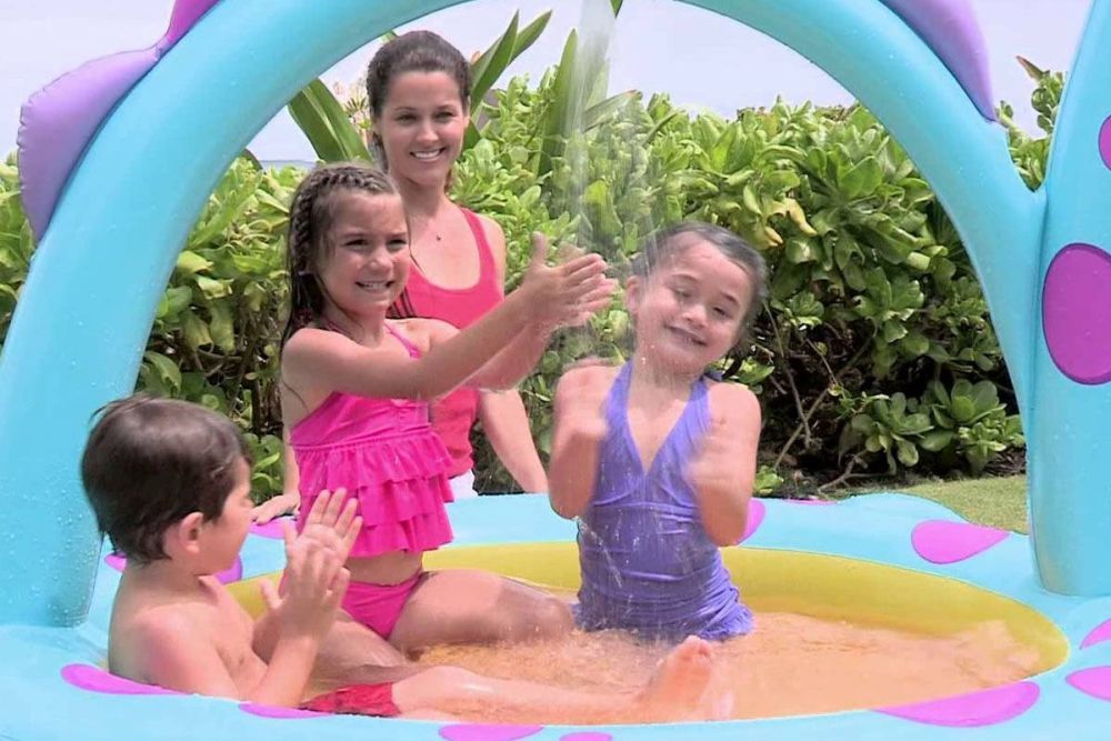 Детский надувной бассейн 229х165х117см "Динозаврик" с фонтаном, 170л, от 2 лет