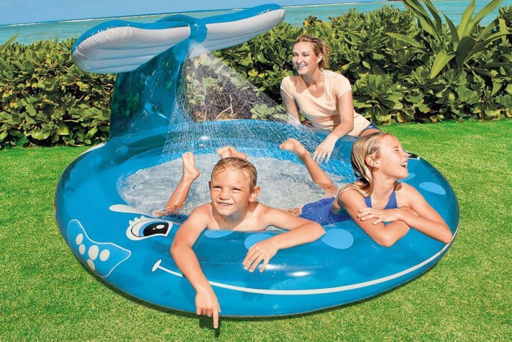 Детский надувной бассейн 208х163х99см "Кит" с распылителем, 269л, от 2 лет