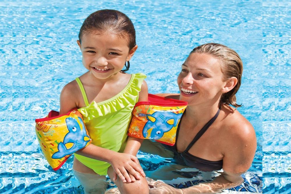 Нарукавники 23х18см "Акула" 3-6 лет